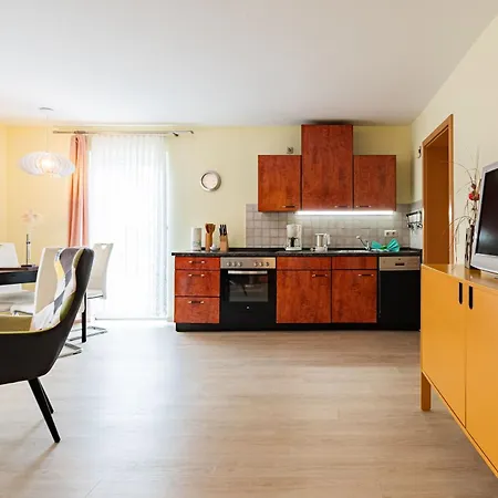 Ferienwohnung &Quotkiebitz&Quot Appartement *